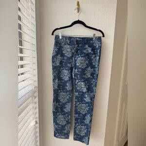 COLDWATER CREEK WHITE FLORAL PRINTED DENIM JEANS SIZE 4